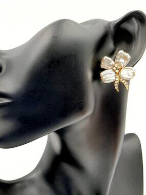 Romantic Signed 18K Gold Rectangular Keshi Pearl Diamond Floral  Post Earrings